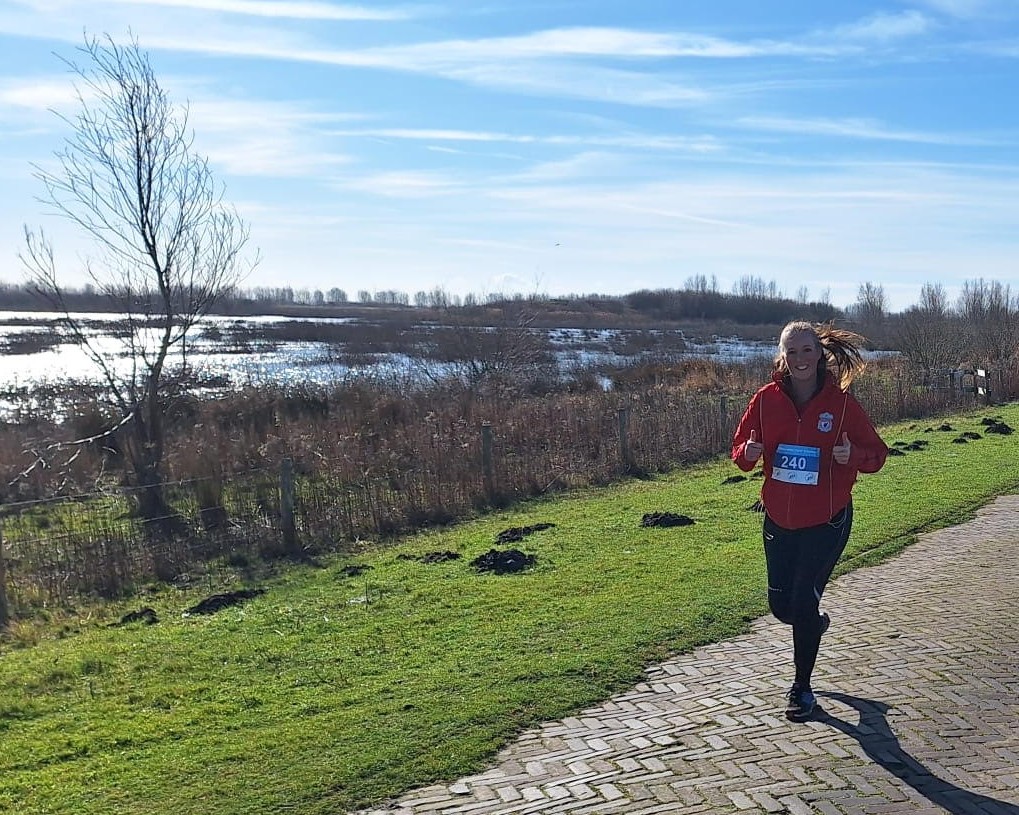 De thuistherapeut hardlopend